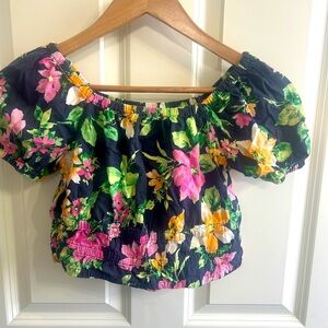 GUC Old Navy size 14/16 lightweight cropped gathered floral top. So summery!